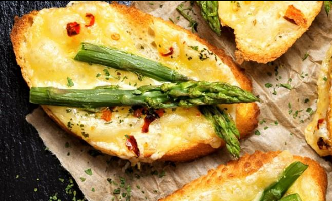 Asparagus Crostinis