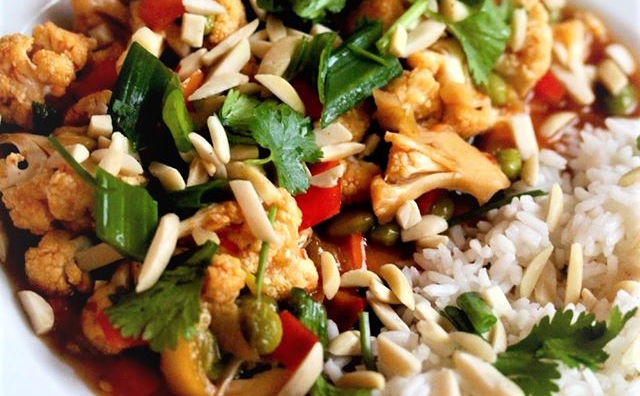 Cauliflower Stir-Fry w/ Peanuts