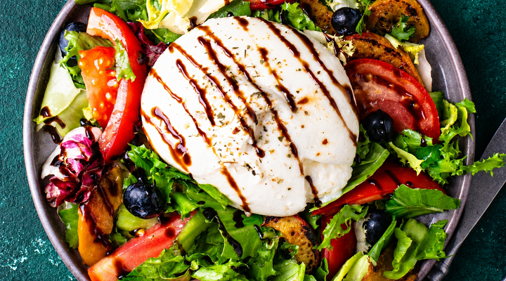 Grilled Peach & Burrata Salad