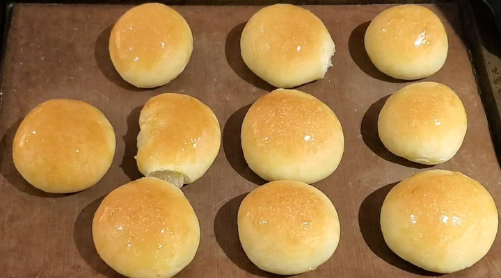 Olive Oil Buns