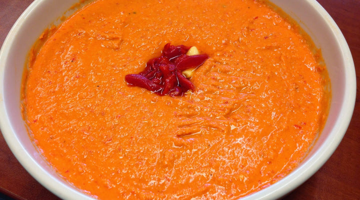 Roasted Red Pepper Hummus w/ UP EVOO & Peppers
